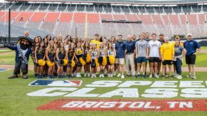 Image post by @etsuathletics on Instagram