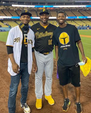 Image post by @tarrikbrocksr on Instagram