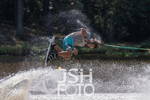 Image post by @Jshfoto on Facebook