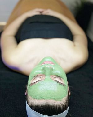 Image post by @HessBeautyBar on Facebook