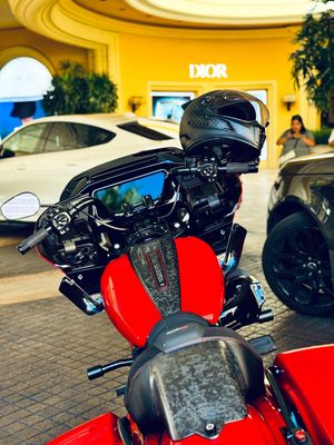 Image post by @mr_valderrama on Instagram