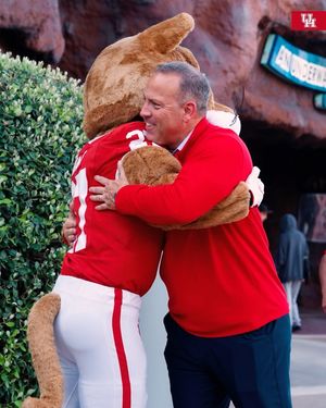 Image post by @houstoncougars on Instagram
