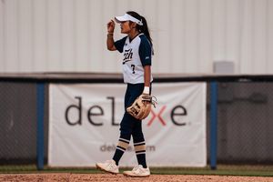 Image post by @_d1softball on Instagram