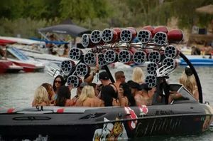 Image post by @malibuboats on Instagram