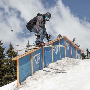 Image post by @j_skis on Instagram