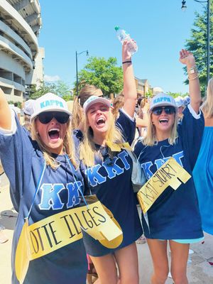 Image post by @kappakappainsta_gramma on Instagram