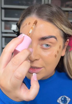 Video post by @beckymorganmakeup on TikTok