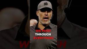 Video post by @tonyrobbinslive on YouTube