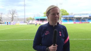 Image post by @SpursWomen on Facebook