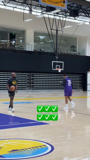 Video post by @losangeleslakers on Facebook