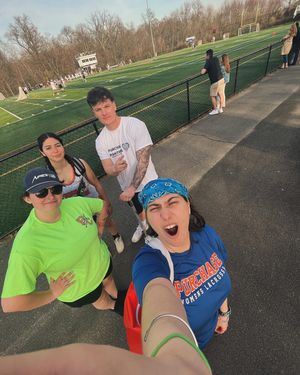 Image post by @purchasewlax on Instagram