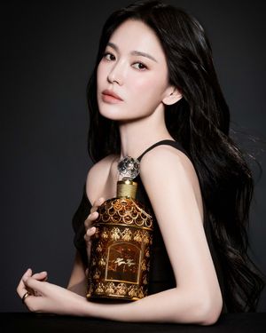 Image post by @voguehongkong on Instagram