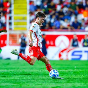 Image post by @clubnecaxa on Instagram