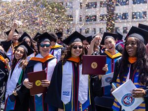 Image post by @loyolamarymount on Instagram