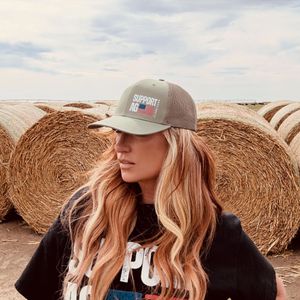 Image post by @claredunnmusic on Instagram