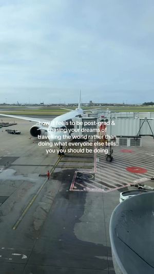 Video post by @b r o o k e🦈 on Facebook