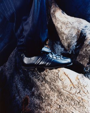 Image post by @adidasy3 on Instagram