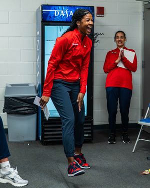 Image post by @stonybrookwbb on Instagram
