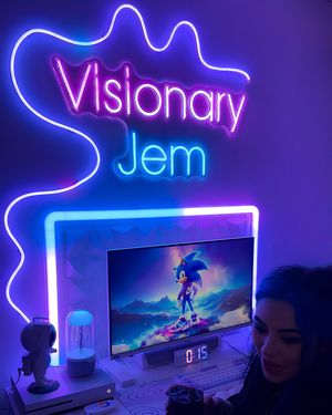 Image post by @visionaryjem on Instagram