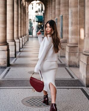 Image post by @camilameez on Instagram