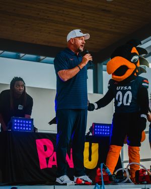 Image post by @utsaftbl on Instagram