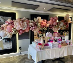 Image post by @balloons_by_victoria_dz on Instagram