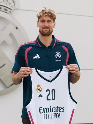 Image post by @realmadridbasket on Instagram