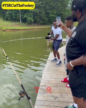 Image post by @theshaderoom on Instagram