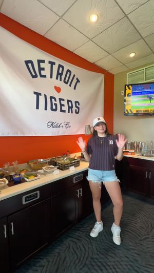 Video post by @raquel_escamilla on TikTok