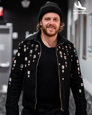 Image post by @NHLBruins on Twitter