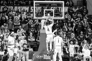 Image post by @usfcrowsnest on Instagram
