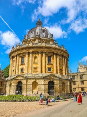 Image post by @oxford_uni on Instagram