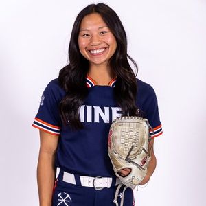 Image post by @MinesSoftball on Twitter