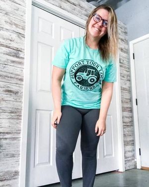 Image post by @shopfillyflair on Instagram
