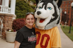 Image post by @bloomsburgu on Instagram