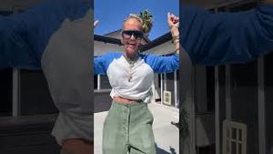 Video post by @shop.with.caroline on YouTube