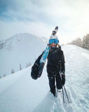 Image post by @j_skis on Instagram