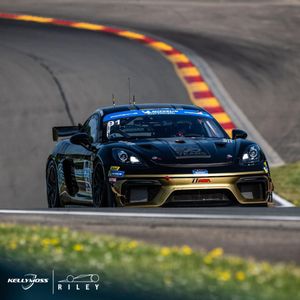 Image post by @rileymotorsports on Instagram