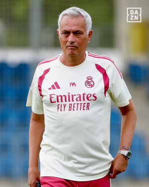 Video post by @daznfootball on TikTok