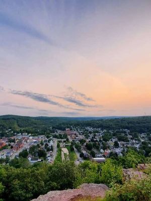 Image post by @poconotourism on Instagram