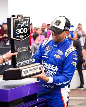 Image post by @charlottemotorspeedway on Instagram