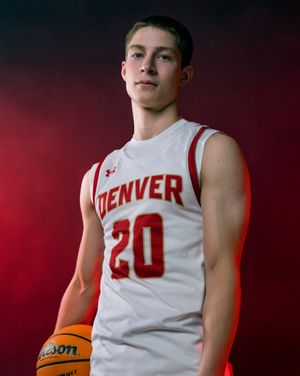 Image post by @du_mhoops on Instagram
