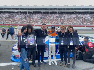 Image post by @bradperezracing on Twitter