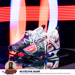 Image post by @BroncosOffField on Twitter