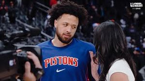 Video post by @DetroitPistons on YouTube