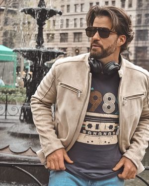 Image post by @johnnybananas on Instagram