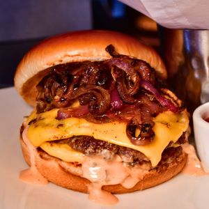 Image post by @mortonssteak on Instagram