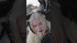 Video post by @hollywoodreporter on YouTube