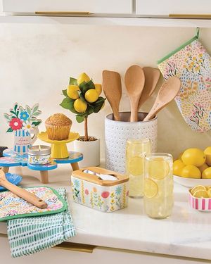 Image post by @dollargeneral on Instagram