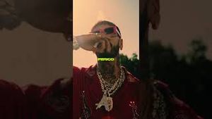 Video post by @anuelaa on YouTube